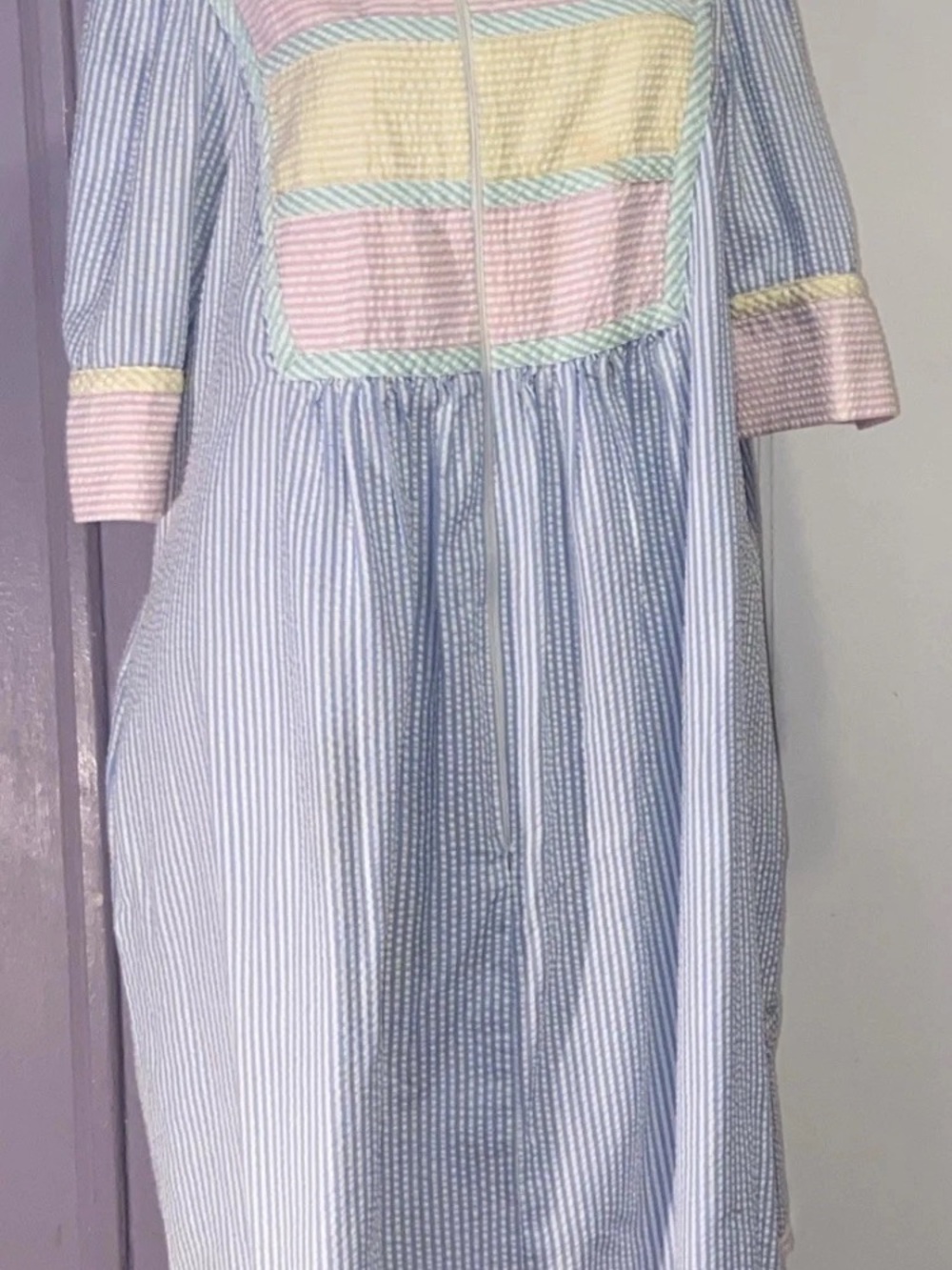 Vintage Ladies SAYBURY Striped Seersucker Dress with Pastel Panels L